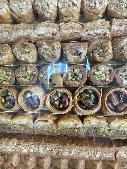 Alreef Baklava with Honey
