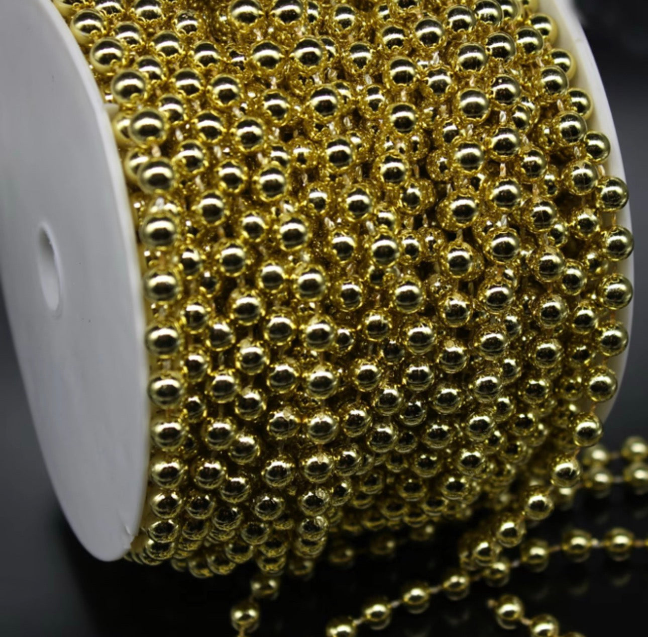 Bead String Roll